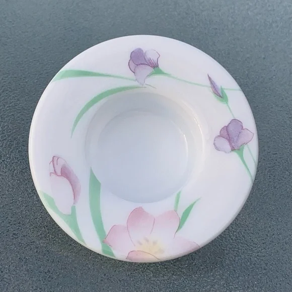 Arcopal Les Fantaisies White Glass Floral Candle Holder Tealight Votive - Picture 5 of 8